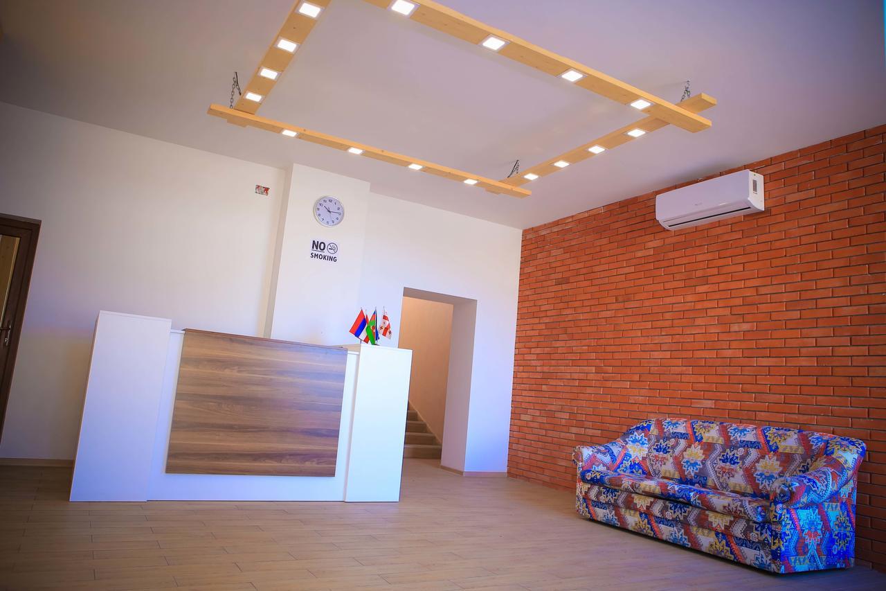 Evim Otel ซาคาทาลา ภายนอก รูปภาพ
