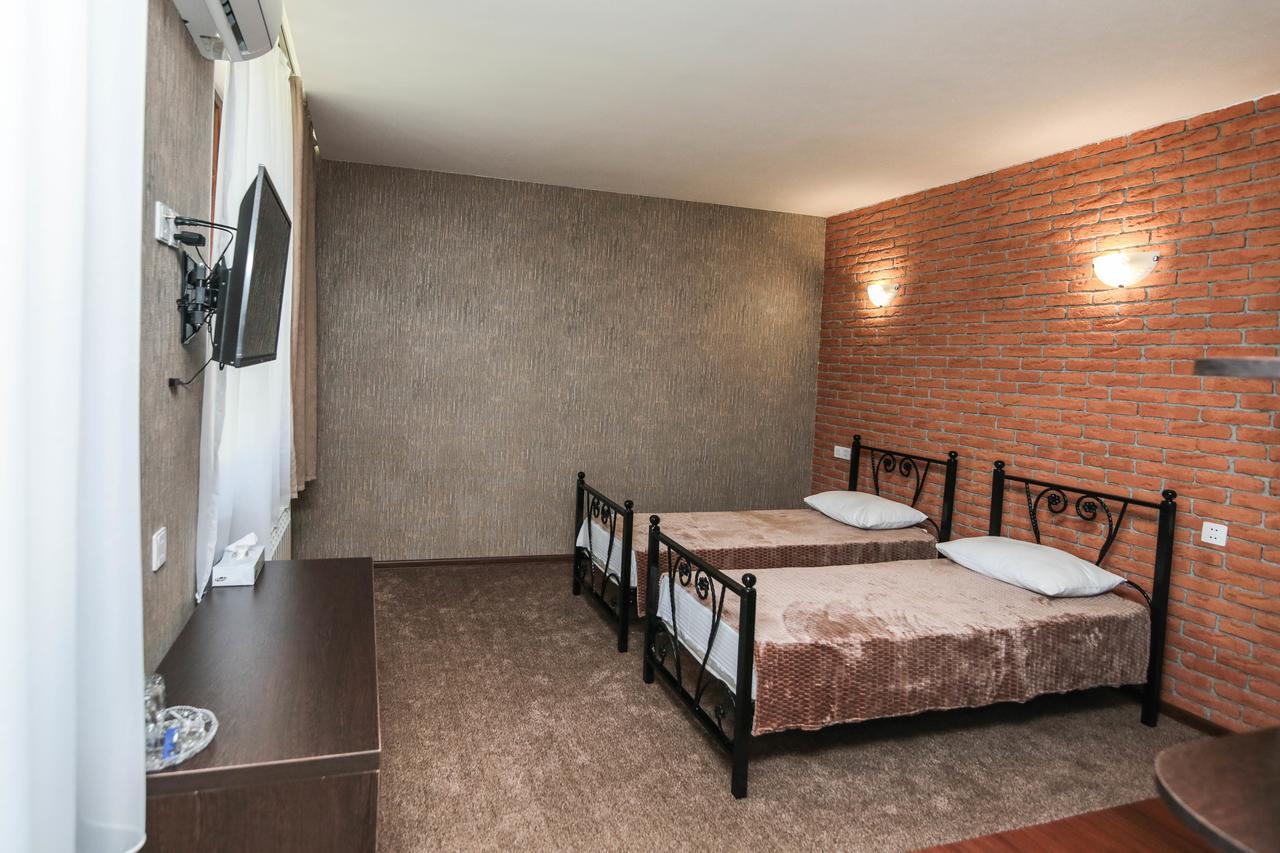 Evim Otel ซาคาทาลา ภายนอก รูปภาพ