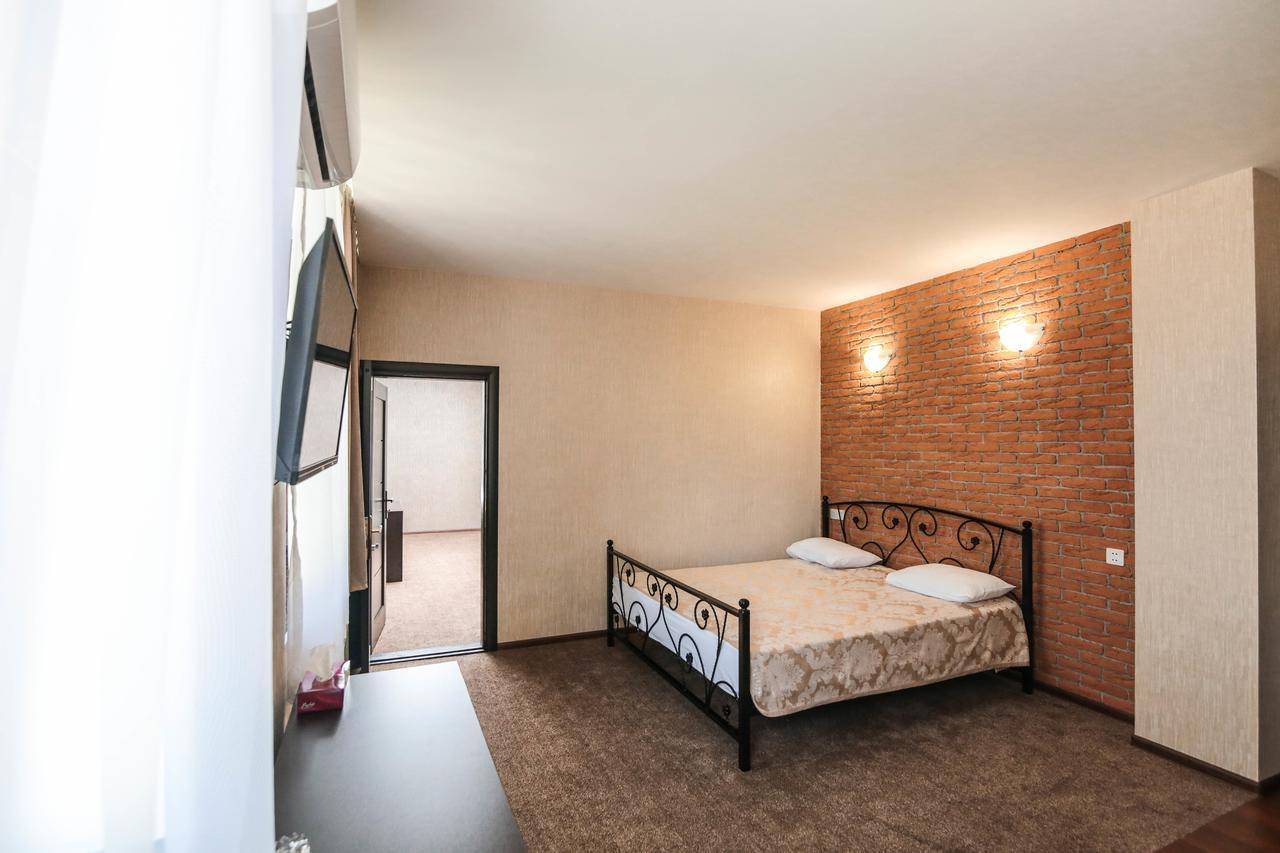 Evim Otel ซาคาทาลา ภายนอก รูปภาพ